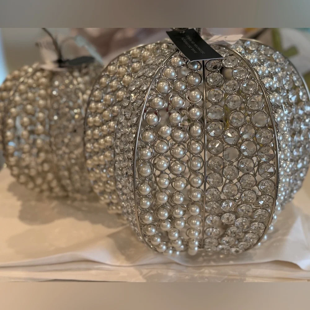 Pearls & Crystal‎ Pumpkin
